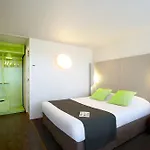 Hotel Campanile Nature - Ferrand Le Brezet 3*