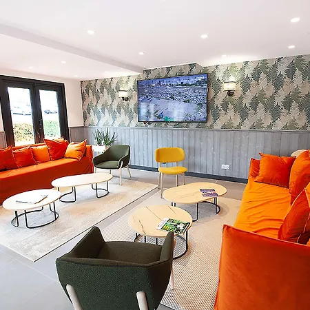 Ξενοδοχείο Campanile Ferrand - Le Brezet