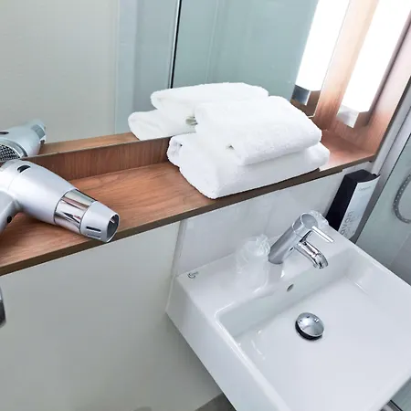 Hotel Campanile Ferrand - Le Brezet Clermont-Ferrand