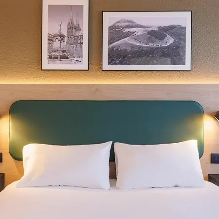 Campanile Nature - Ferrand Le Brezet 3*