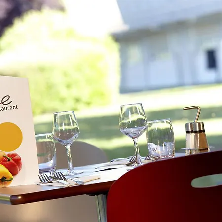 Campanile Ferrand - Le Brezet 3*