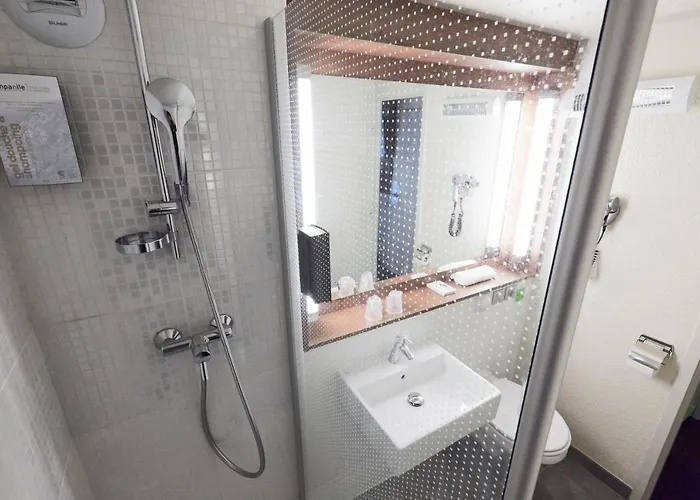 Hotel Campanile Nature - Ferrand Le Brezet Clermont-Ferrand