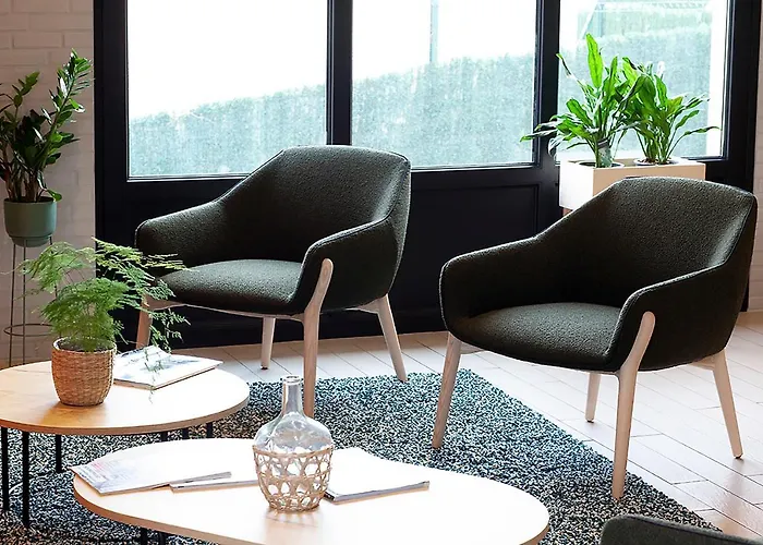 Campanile Nature - Ferrand Le Brezet 3*