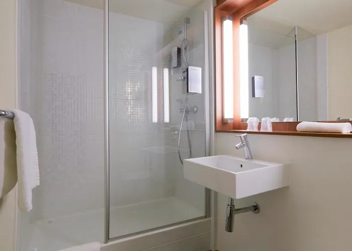 Campanile Nature - Ferrand Le Brezet 3*