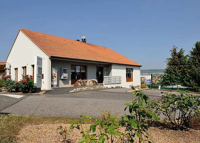 Campanile Nature - Ferrand Le Brezet Clermont-Ferrand