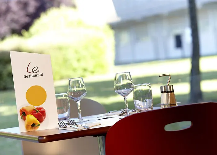 Campanile Nature - Ferrand Le Brezet 3*